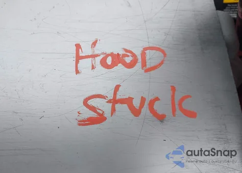 2017 Toyota Rav4 Limited z USA, uszkodzony, nr VIN JTMDFREV1HJ135082